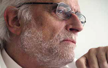 Professor Germano de Sousa - Jornal Perspectivas - A importância da Patologia Molecular no combate ao cancro